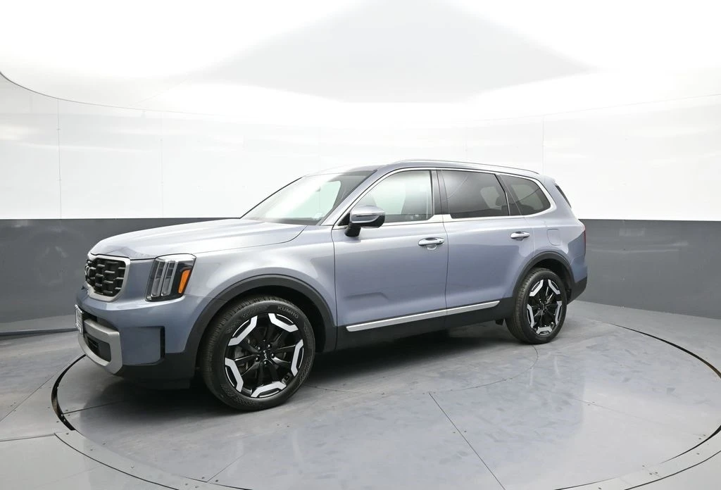 2023 Kia Telluride - Image 10 of 12