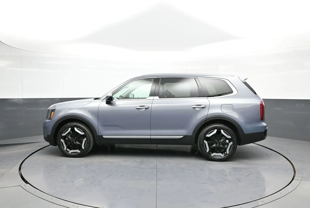 2023 Kia Telluride - Image 9 of 12