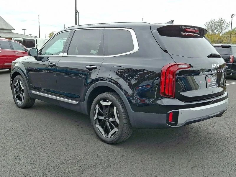 2023 Kia Telluride - Image 4 of 12