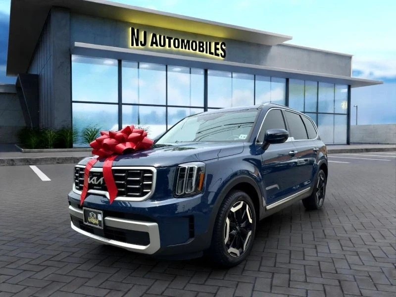 2023 Kia Telluride - Image 3 of 12