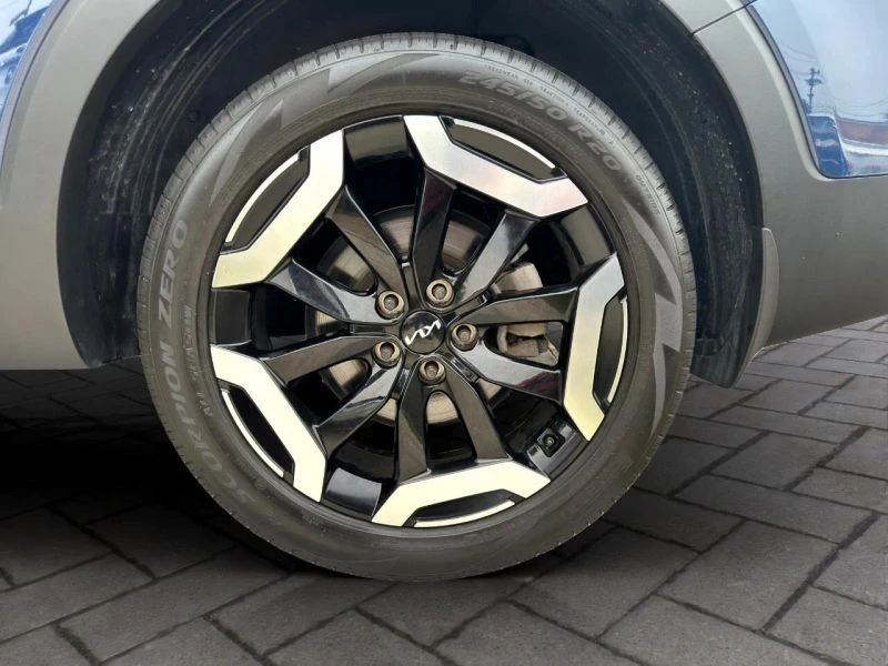 2023 Kia Telluride - Image 10 of 12