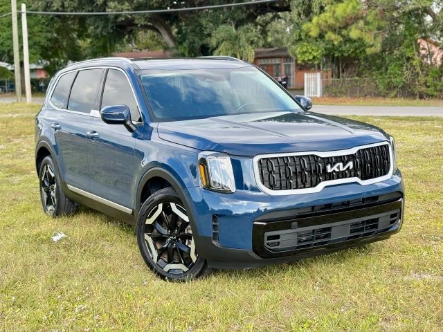 2023 Kia Telluride - Image 3 of 21