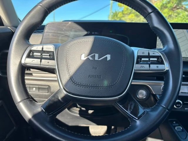 2023 Kia Telluride - Image 14 of 21