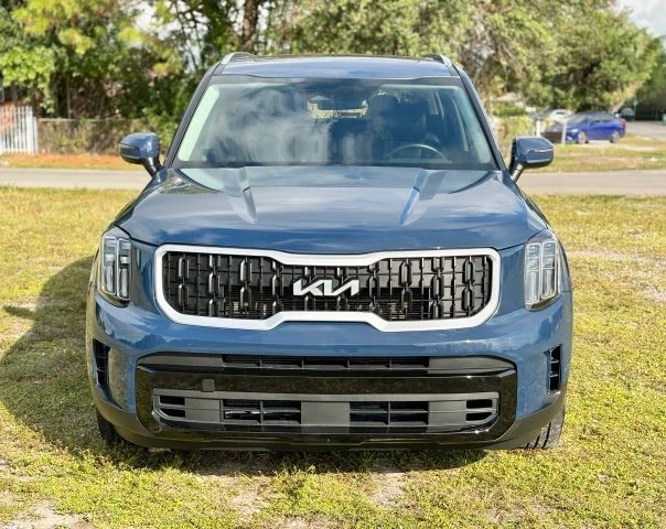 2023 Kia Telluride - Image 2 of 21