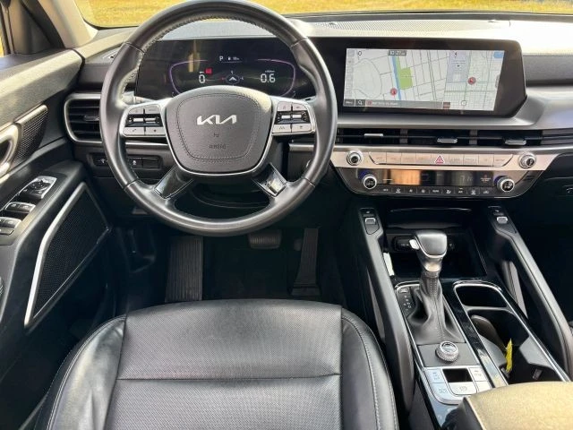 2023 Kia Telluride - Image 12 of 21