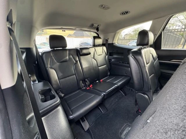 2023 Kia Telluride - Image 18 of 21