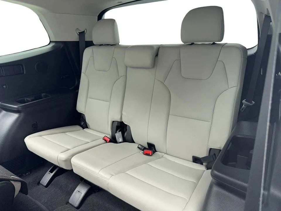 2023 Kia Telluride - Image 17 of 21