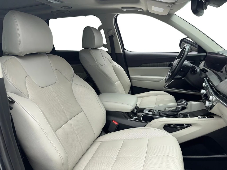 2023 Kia Telluride - Image 19 of 21