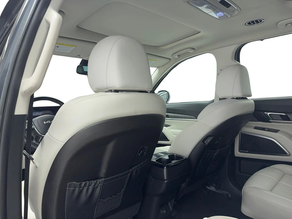 2023 Kia Telluride - Image 14 of 21