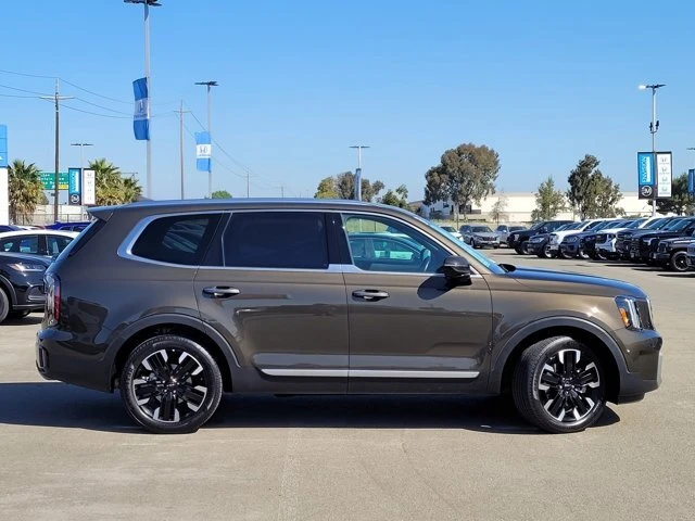 2023 Kia Telluride - Image 4 of 12