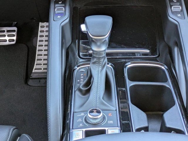 2023 Kia Telluride - Image 17 of 21