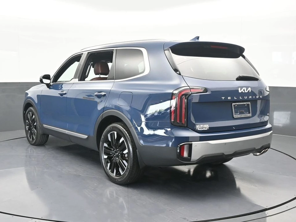 2023 Kia Telluride - Image 4 of 12