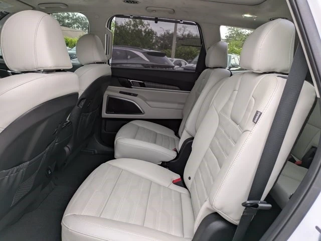 2023 Kia Telluride - Image 16 of 21