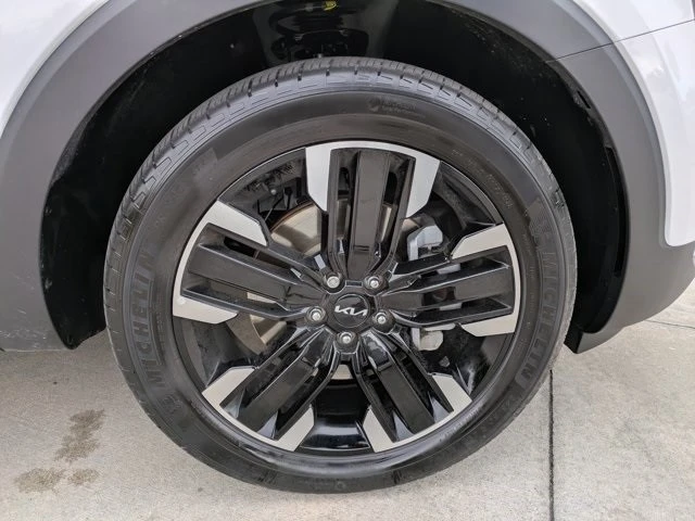 2023 Kia Telluride - Image 9 of 21