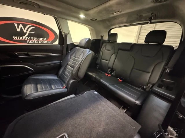 2023 Kia Telluride - Image 12 of 20