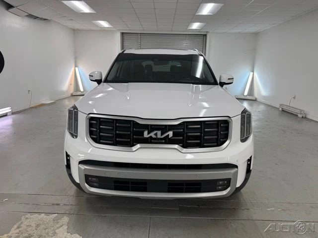 2023 Kia Telluride - Image 2 of 20