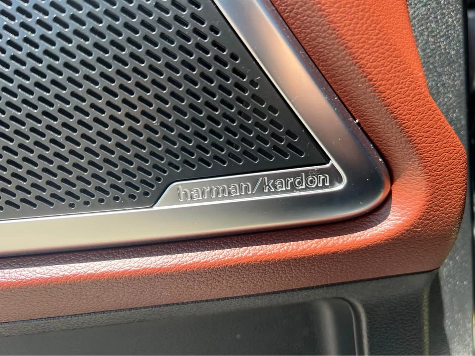 2023 Kia Telluride - Image 11 of 16