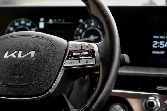 2023 Kia Telluride - Image 20 of 21