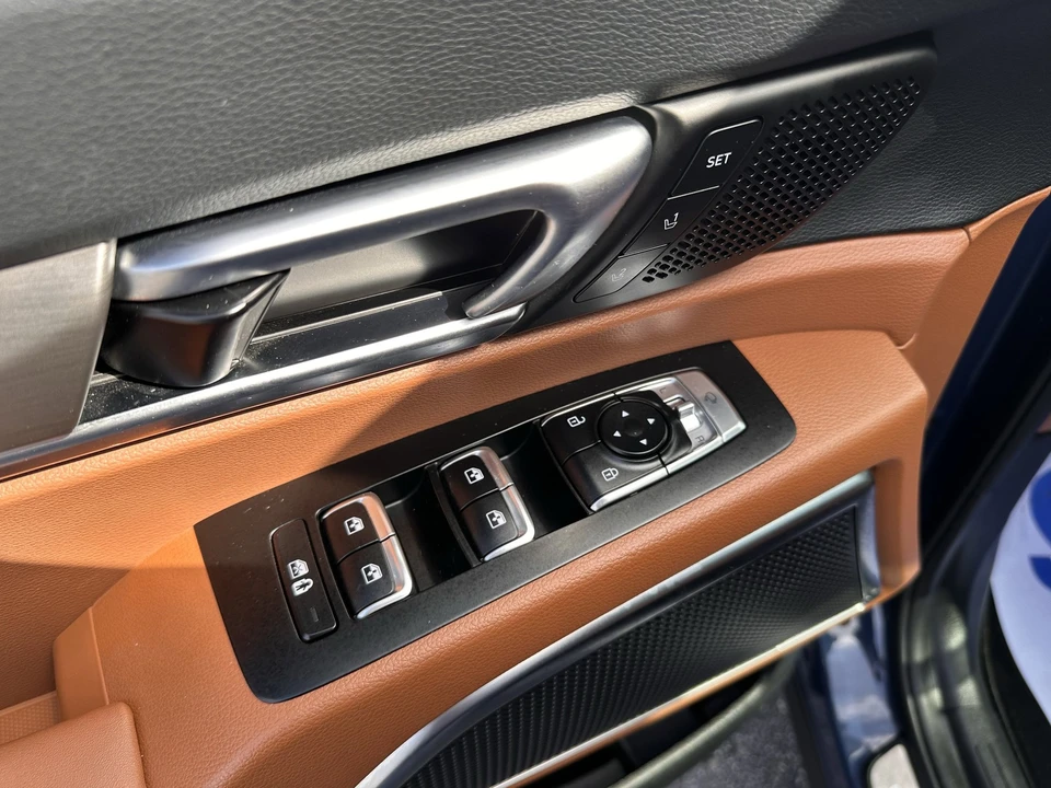 2023 Kia Telluride - Image 18 of 21
