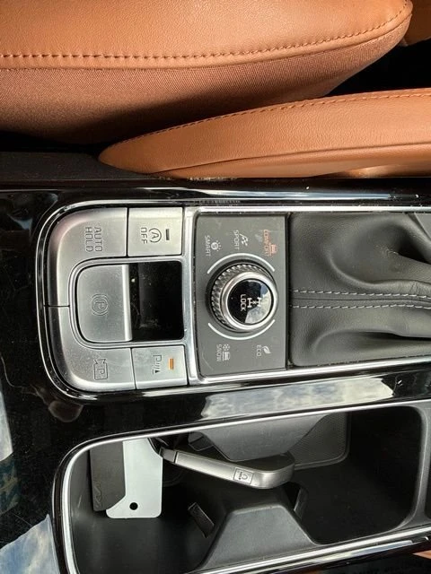 2023 Kia Telluride - Image 16 of 20