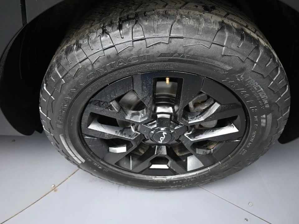 2023 Kia Telluride - Image 15 of 21