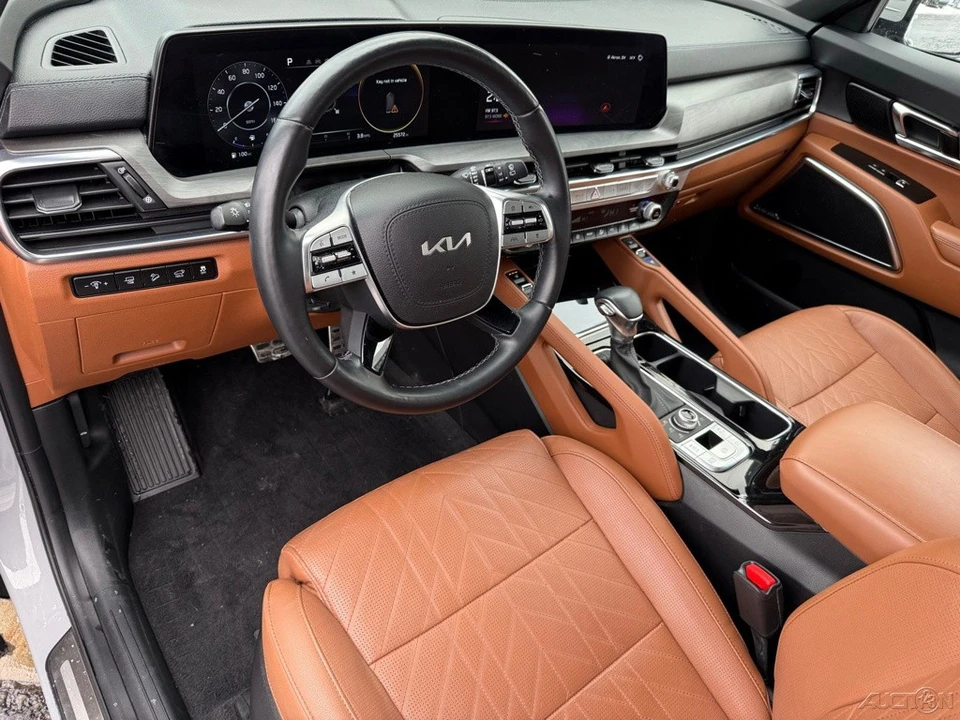 2023 Kia Telluride - Image 11 of 12