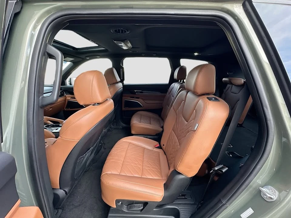 2023 Kia Telluride - Image 9 of 10