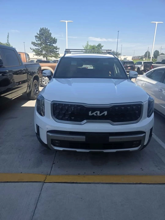 2023 Kia Telluride - Image 3 of 20