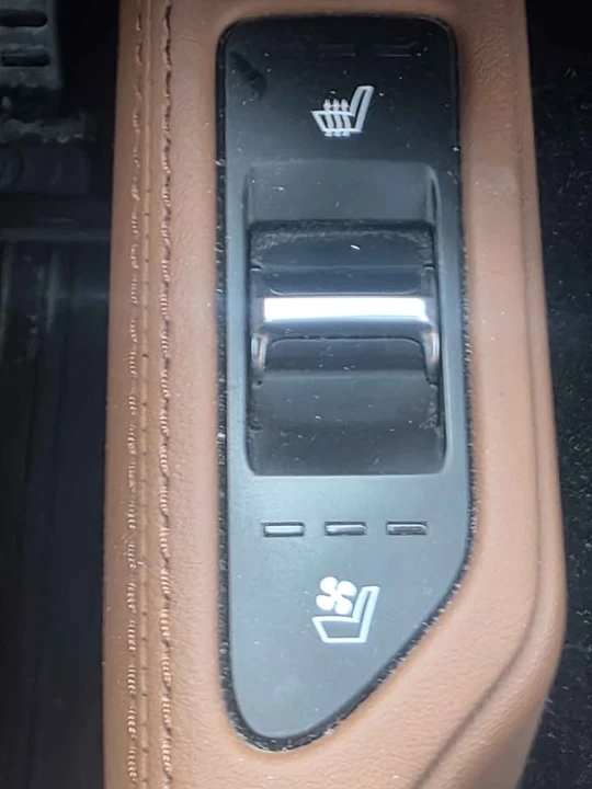 2023 Kia Telluride - Image 14 of 20