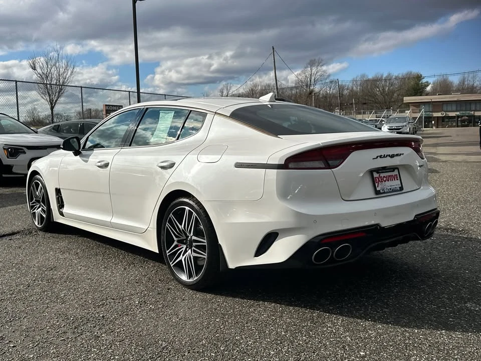 2023 Kia Stinger GT - Image 11 of 12