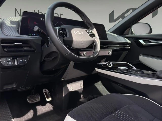 2023 Kia EV6 - Image 9 of 20