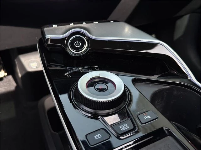 2023 Kia EV6 - Image 14 of 20