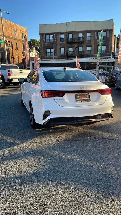 2023 Kia Forte - Image 8 of 8