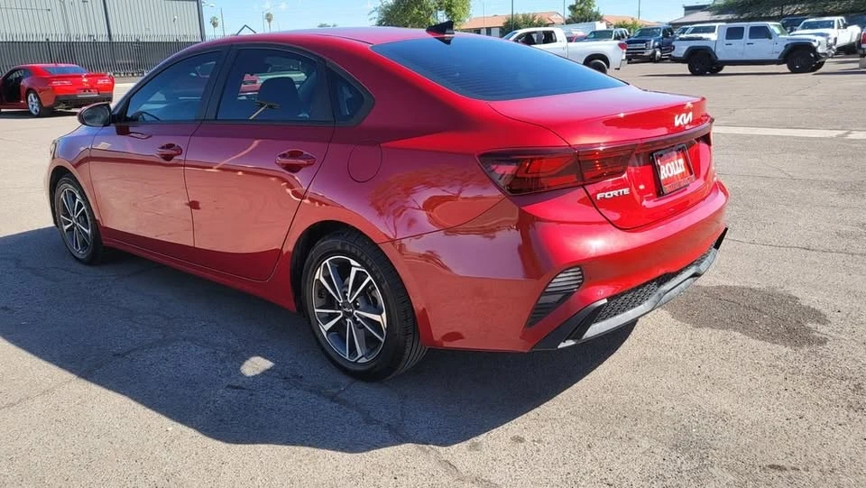 2023 Kia Forte - Image 6 of 19