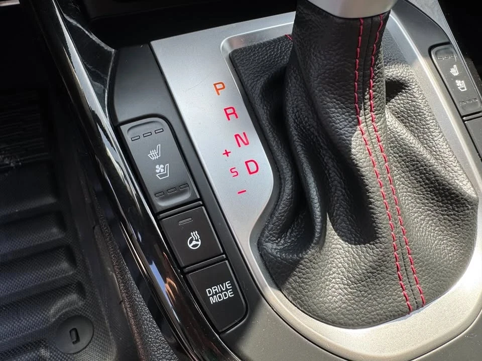 2023 Kia Forte - Image 15 of 20