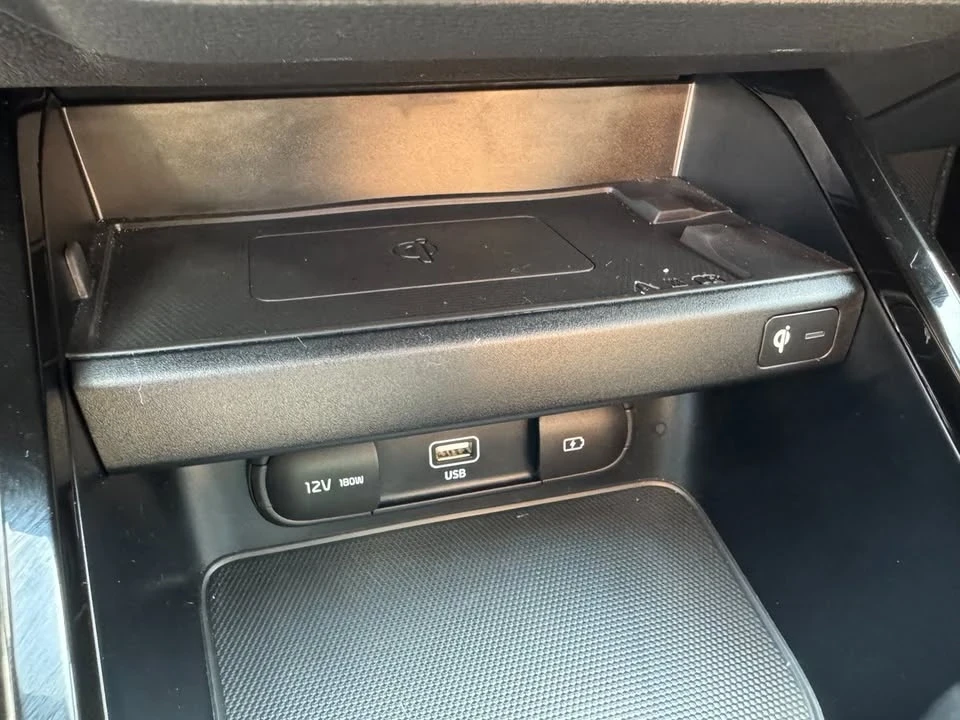 2023 Kia Forte - Image 16 of 20