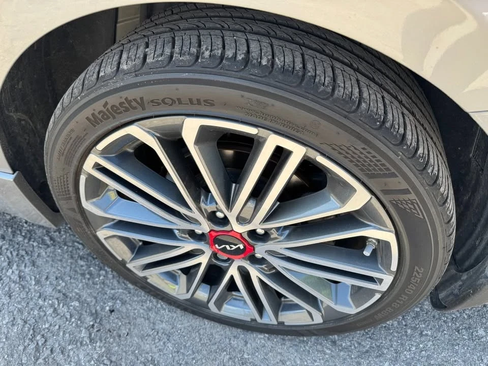 2023 Kia Forte - Image 4 of 20