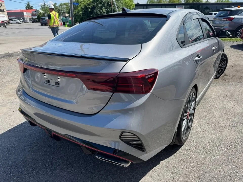 2023 Kia Forte - Image 2 of 20
