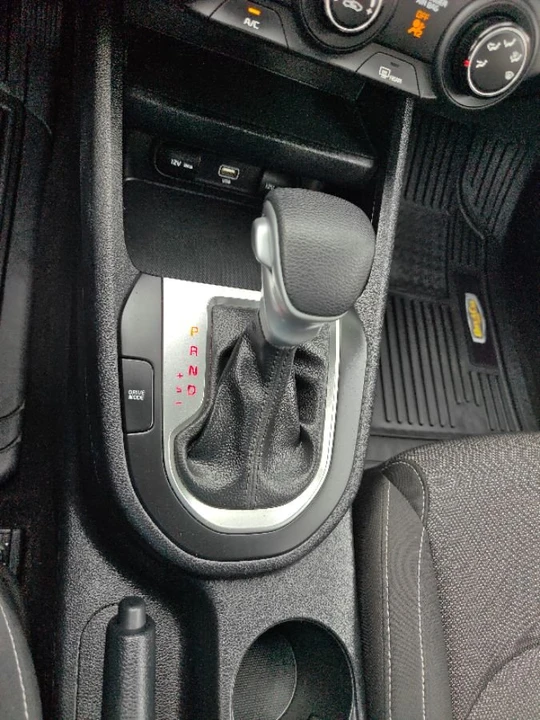 2023 Kia Forte - Image 11 of 15