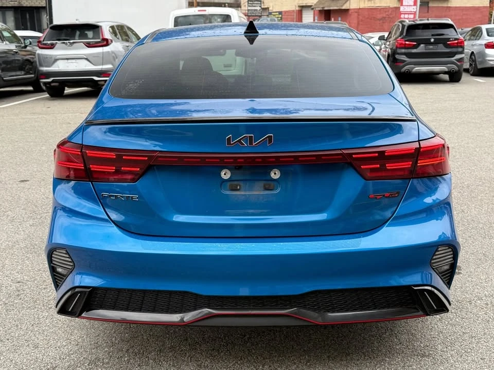 2023 Kia Forte - Image 4 of 18