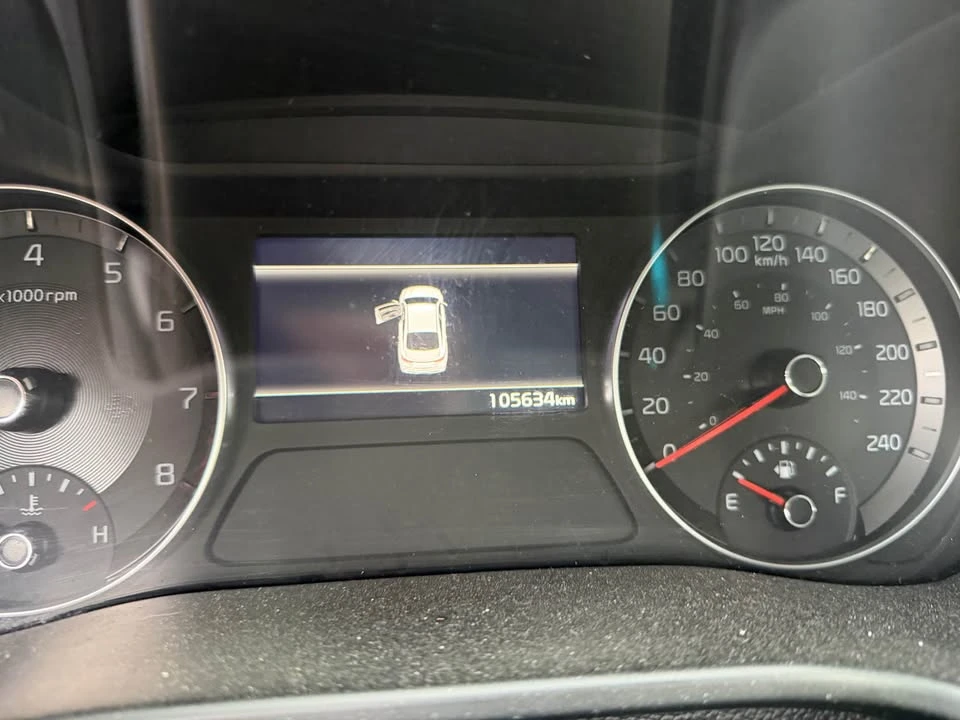 2023 Kia Forte - Image 6 of 8