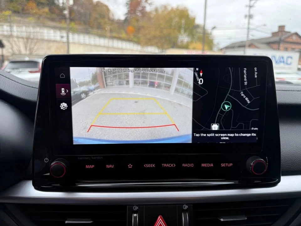2023 Kia Forte - Image 17 of 18