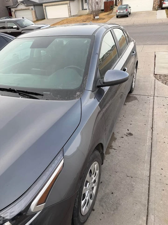 2023 Kia Forte - Image 2 of 8