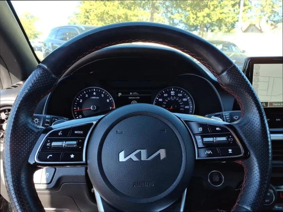 2023 Kia Forte - Image 16 of 17