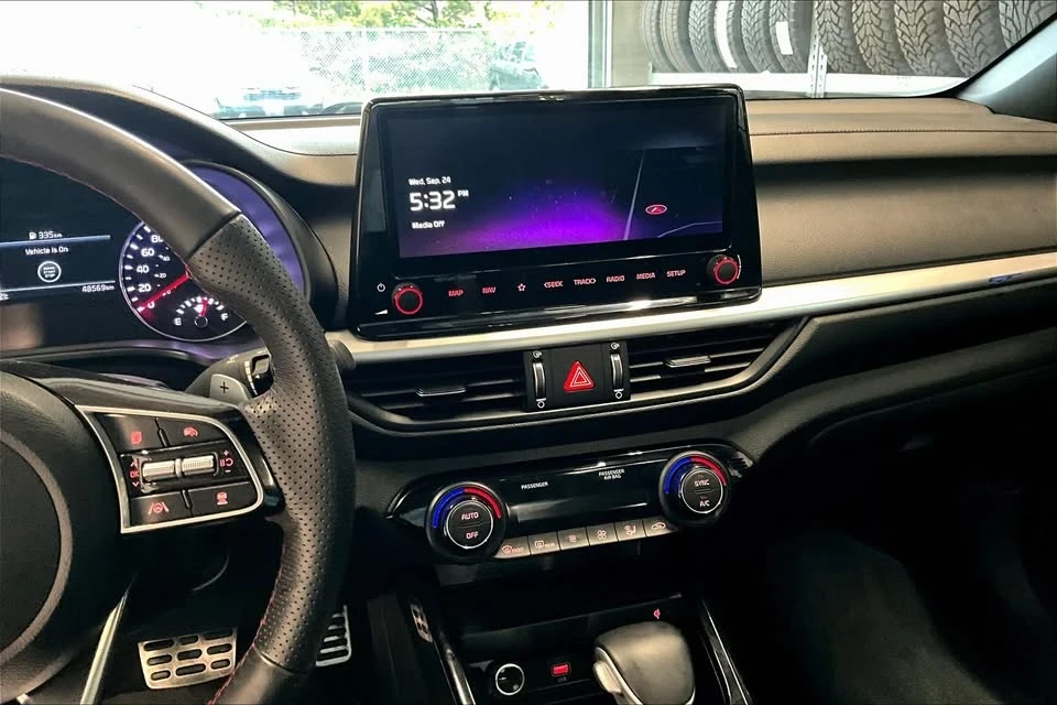 2023 Kia Forte - Image 10 of 10