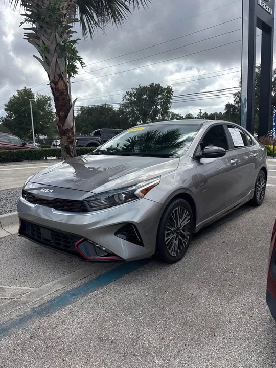 2023 Kia Forte - Image 2 of 9