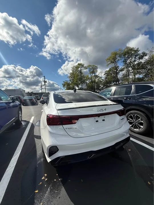 2023 Kia Forte - Image 4 of 4