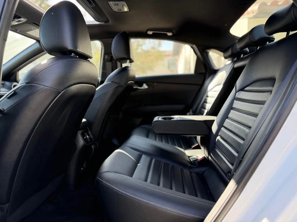 2023 Kia Forte - Image 7 of 12