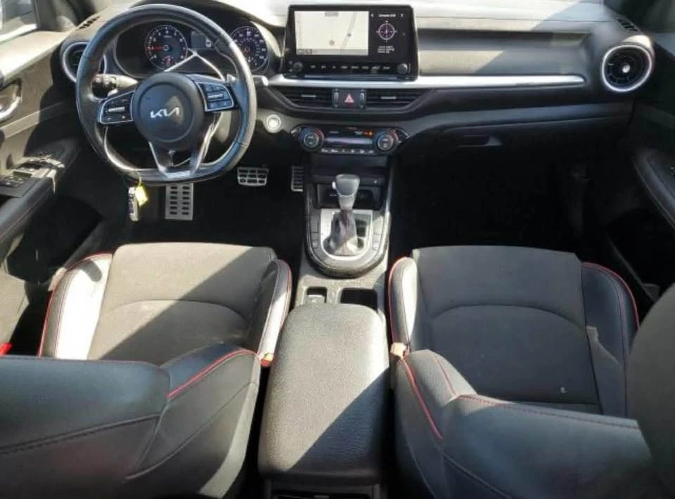 2023 Kia Forte - Image 8 of 9
