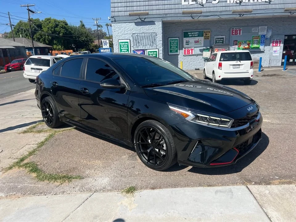 2023 Kia Forte - Image 11 of 17